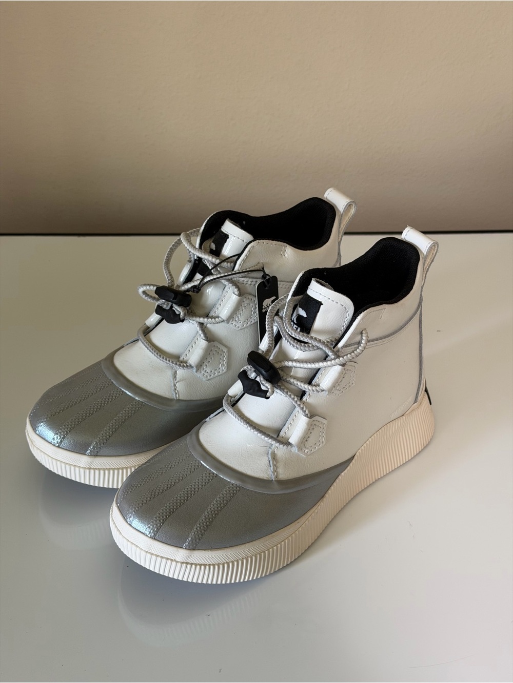 Sorel White and Gray Waterproof Winter Boots